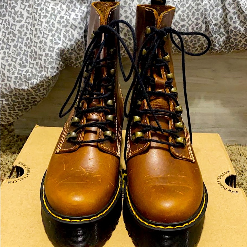 Dr. Marten Womens Boots